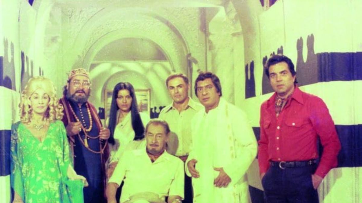 dharmendra first ever work in hollywood movie shalimar before 46 years ago lesser known facts here