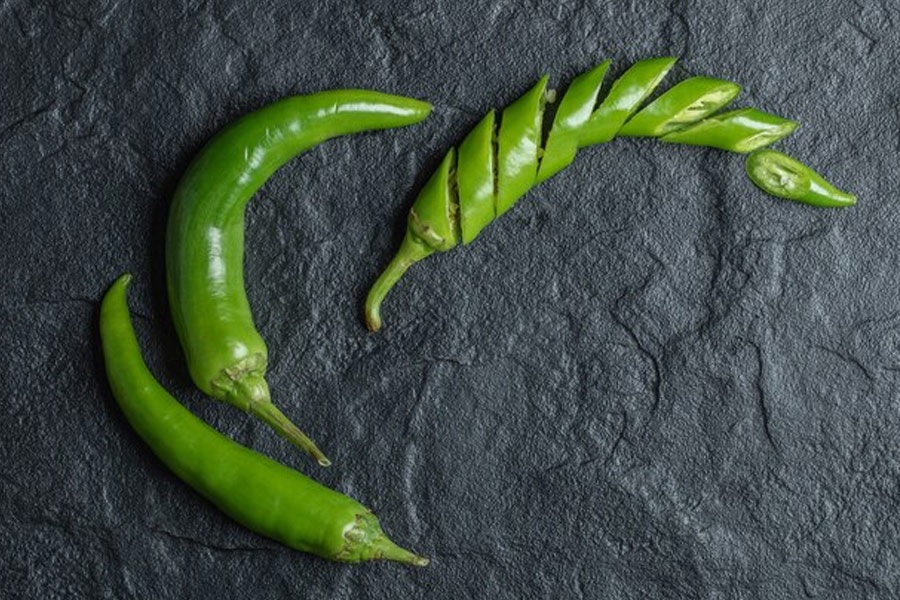 easy and genius ways to store green chillies for longer3