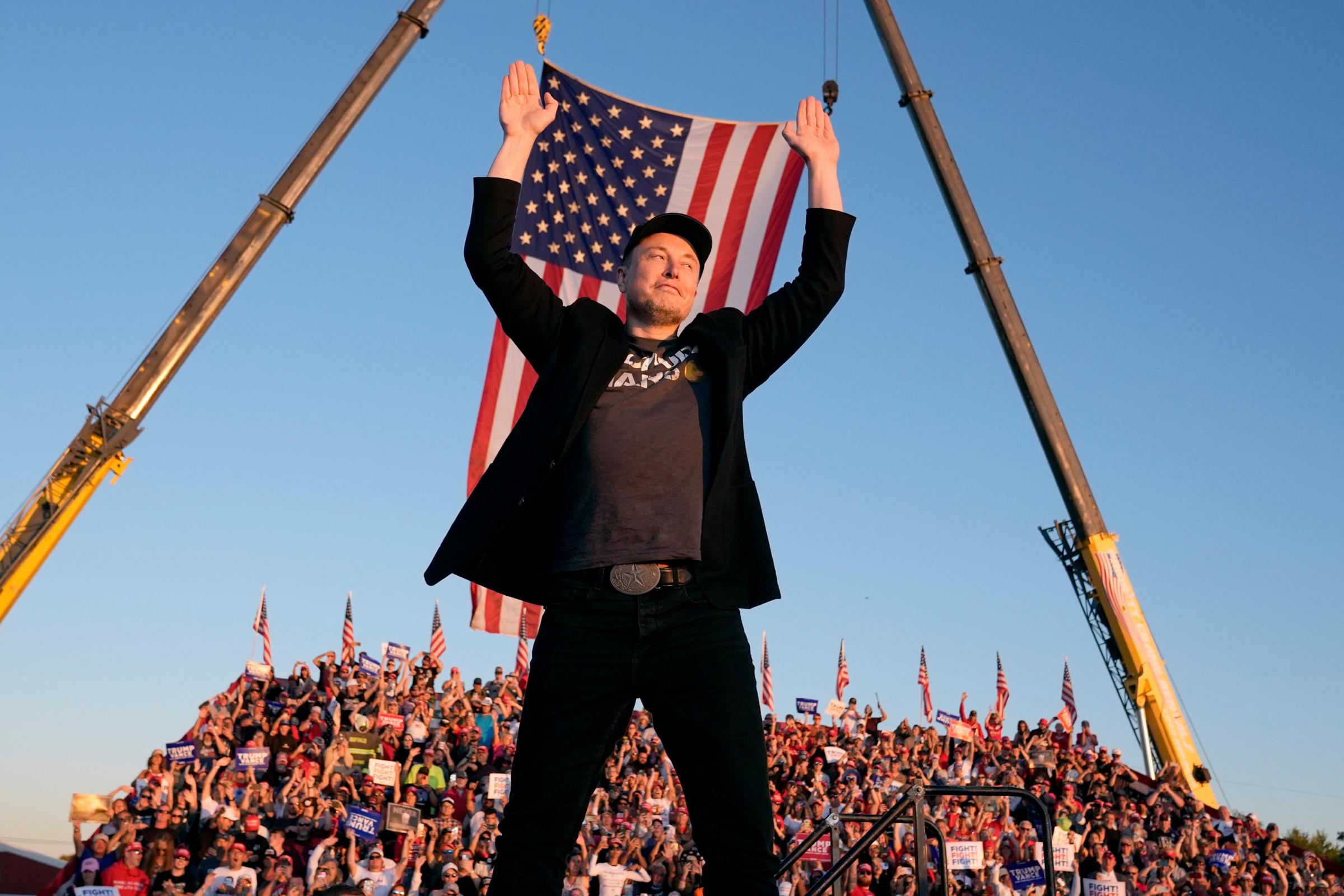 elon musk dances at election rally cracks dark maga joke and supports donald trump455