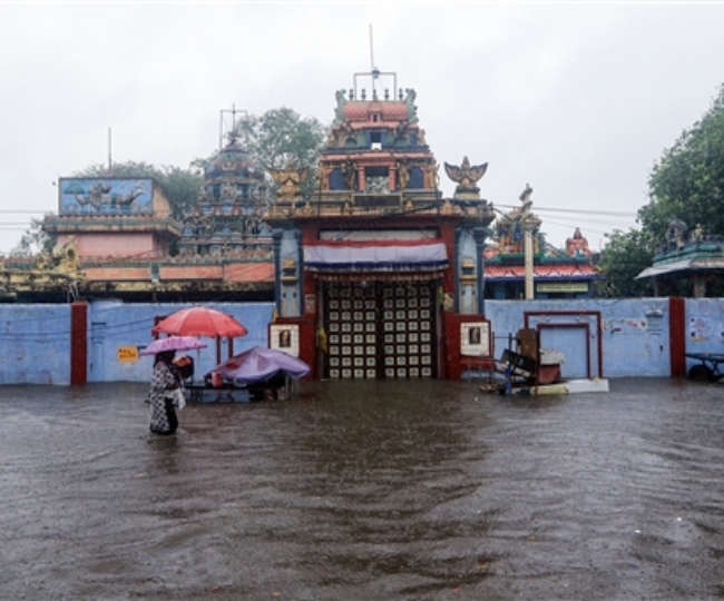 heavy rainfall in chennai today superstar rajinikanths home flooded with rain water