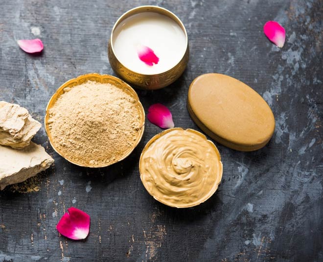 karwa chauth 2024 how to get instant glowing skin on karwa chauth apply multani mitti face pack to get soft clear skin ways to apply233