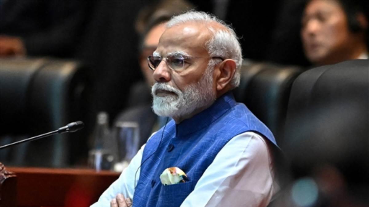 pm modi important statement on south china sea in east asia summit indirectly targeting china