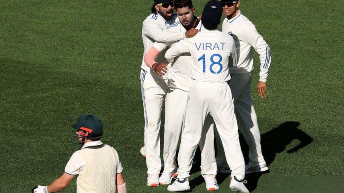 india vs australia travis head and virat kohli talk harshit rana wicket