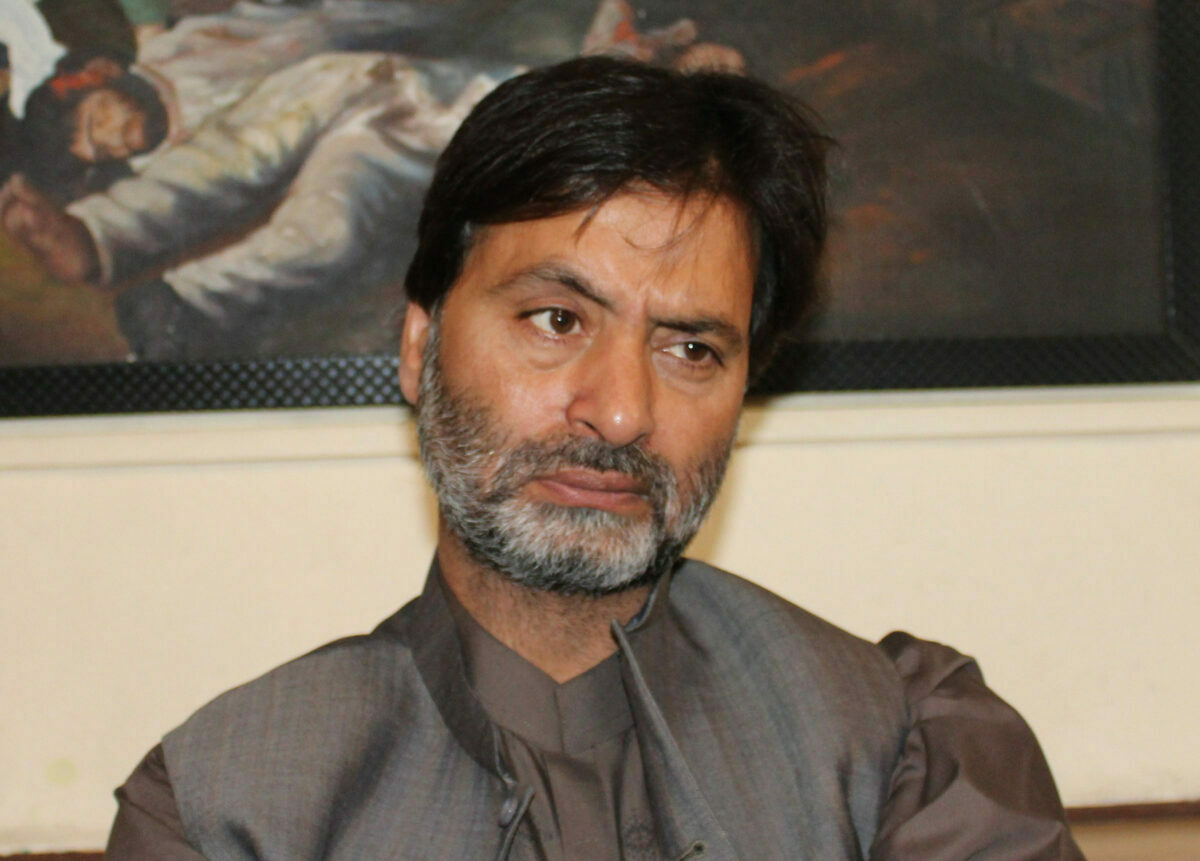 supreme court issues notice to yasin malik and others on cbi s plea to transfer trial in two cases1