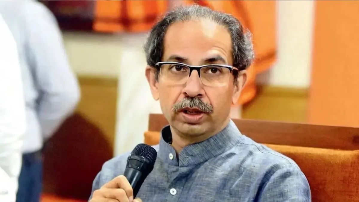 uddhav thackeray expels five party official before voting in maharashtra chunav1