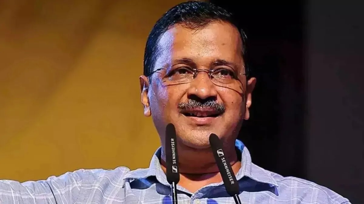 delhi election tampering with voter list in delhi arvind kejriwal complains to ec accuses bjp1