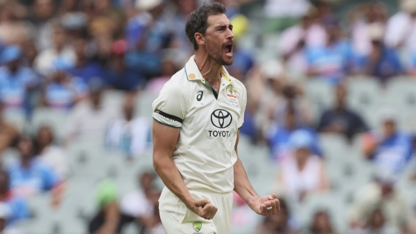 india vs australia mitchell starc out yashasvi jaiswal on golden duckefwrwwe