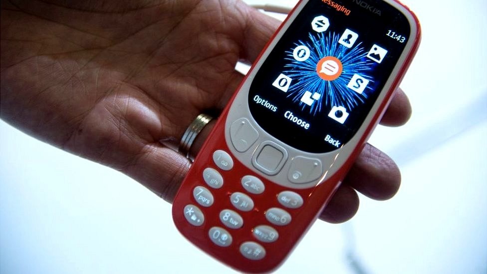 keypad phones are again in demand as people are fad up with smartphone2