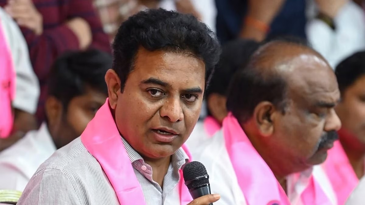 national brs leader ktr summoned by probe agency in formula e racing case has been summoned on 7 jan mr kumar and mr reddy are scheduled1