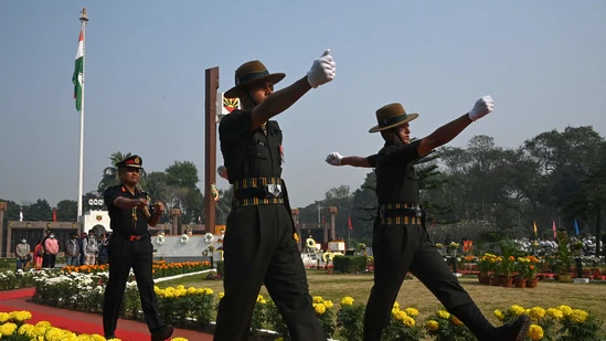 vijay diwas celebrations began in dhaka tribute was paid to the martyrsWERW