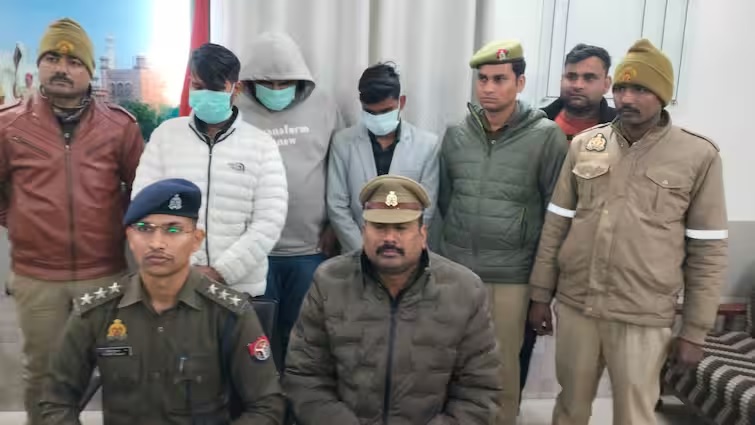 agra police arrested three vicious thugs committed online fraud by gaming app1