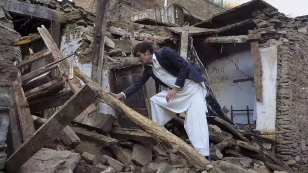 earthquake of magnitude 4 2 jolts afghanistan1