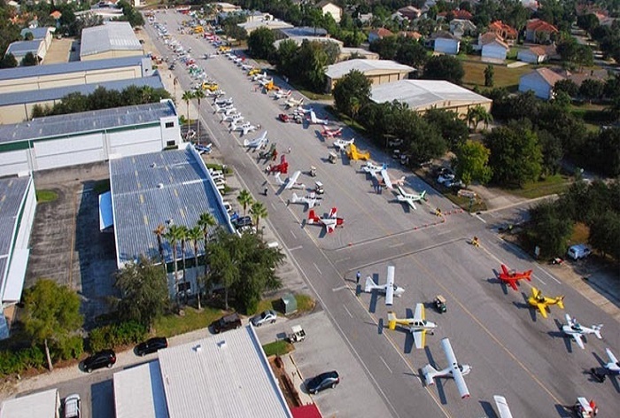 everyone has personal plane in unique town cameron airpark california fly in community ghar ghar me plane1