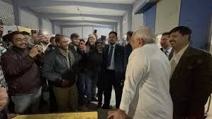 gujarat chief minister bhupendra patel inspected gandhinagar bus depot took feedback from passengers regarding facilitieswewe