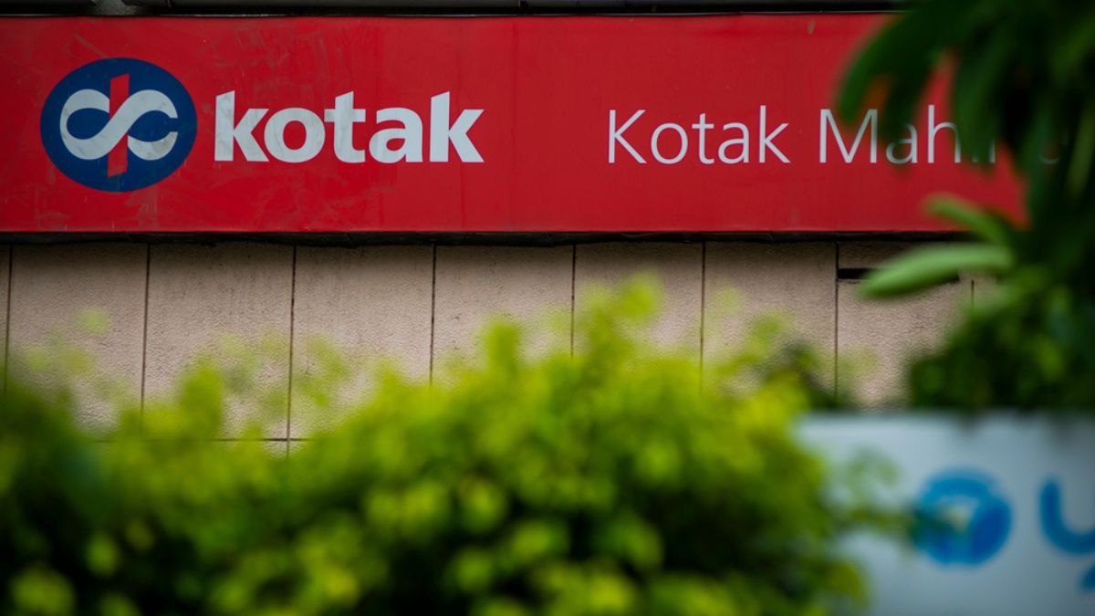 kotak mahindra bank net profit increased 10 percent and stood at 4701 crore rupees2