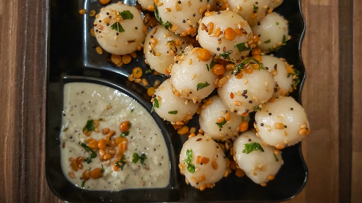 lunchbox recipe for children idli is being included in childrens tiffin make tasty recipe as well1