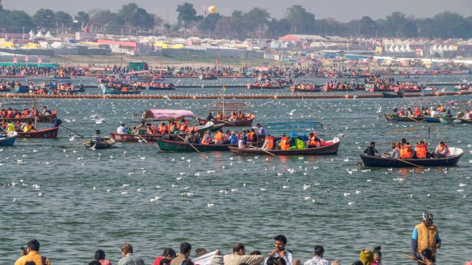 maha kumbh 2025 10 crore devotees take dip on mauni amavasya cm yogi adityanath gave instructions1