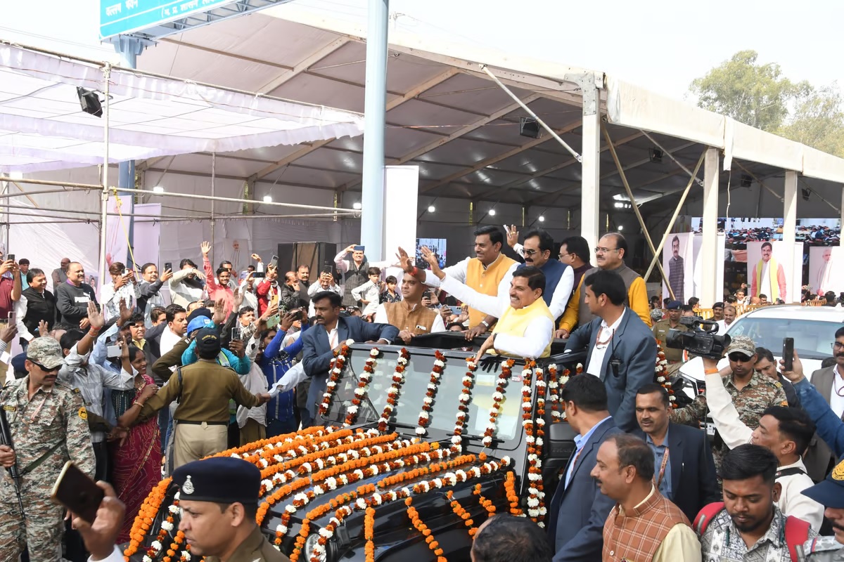 mp cm mohan yadav inaugurated flyover in bhopal relief from traffic jams1