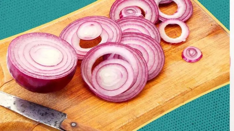 onion can be beneficial in weight loss but not everyone knows the right way to eat it1