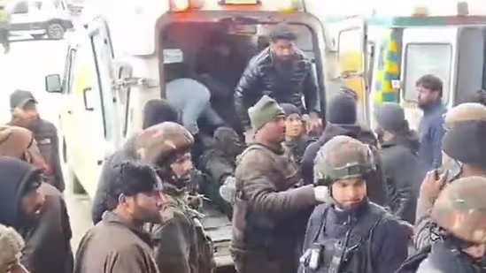 srinagar tragic accident in bandipora jammu kashmir army vehicle falls into gorge many injured1