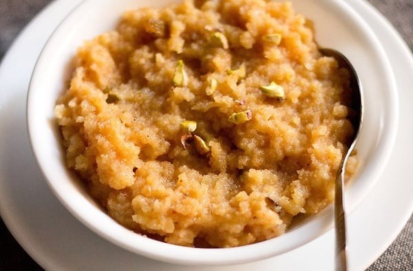 do you want to eat halwa then try moong dal halwa note down the recipe1