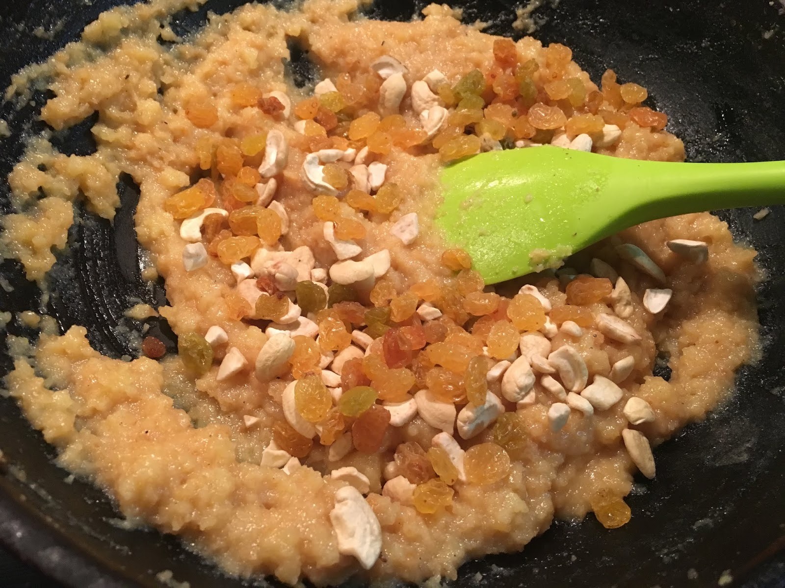 do you want to eat halwa then try moong dal halwa note down the recipe2