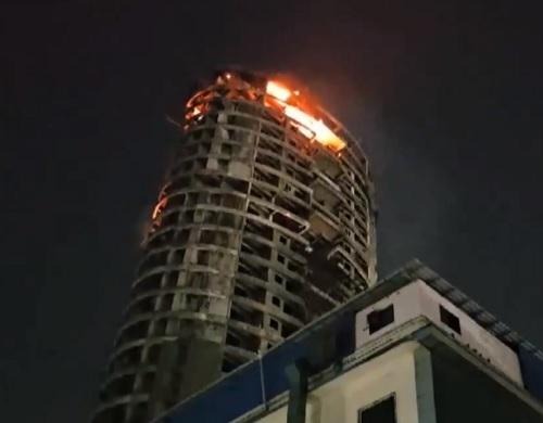 fire on mumbai 11 floor building women death two still in stable condition in hospital1