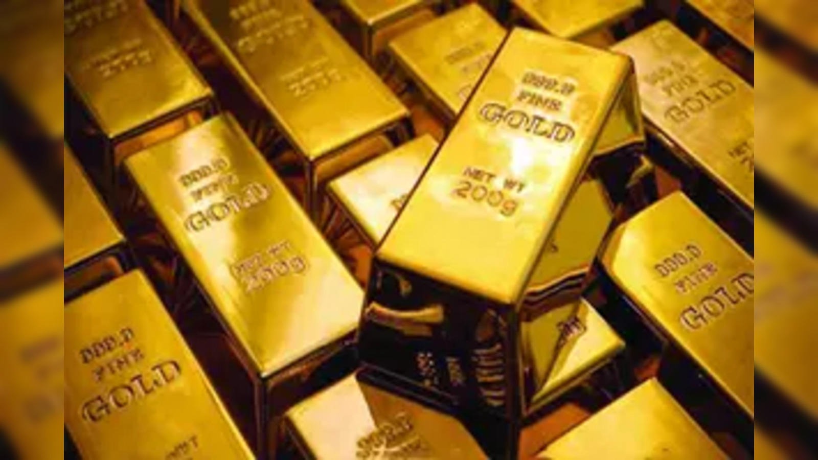 gold futures on mcx rose by rs 2097 and silver futures by rs 2297 crude oil slipped by rs 1651