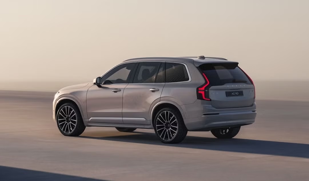 2025 volvo xc90 facelift luxury suv launched in india know price features specifications details1