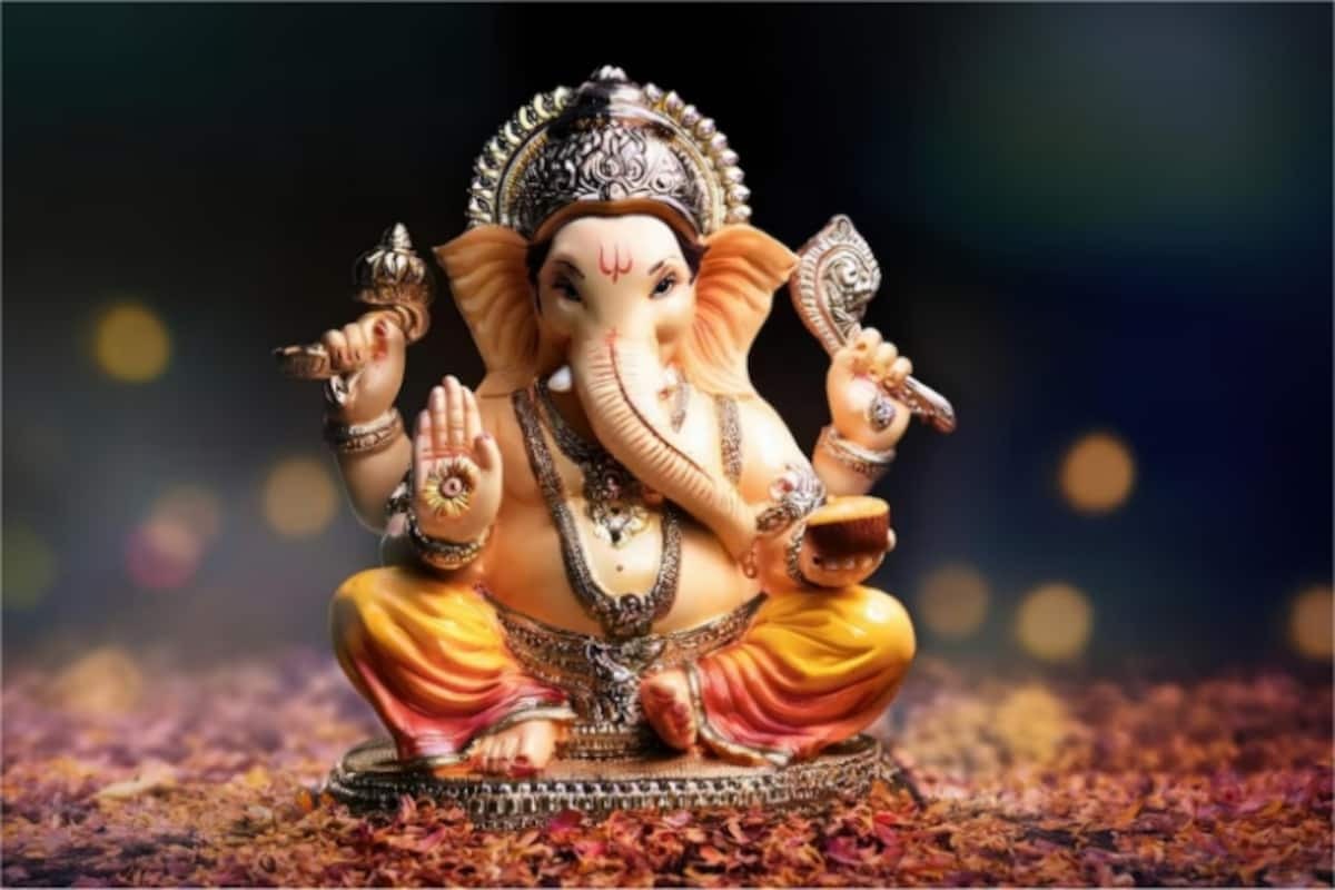 falgun vinayak chaturthi 2025 date donate these things on vinayak chaturthi according to zodiac sign1