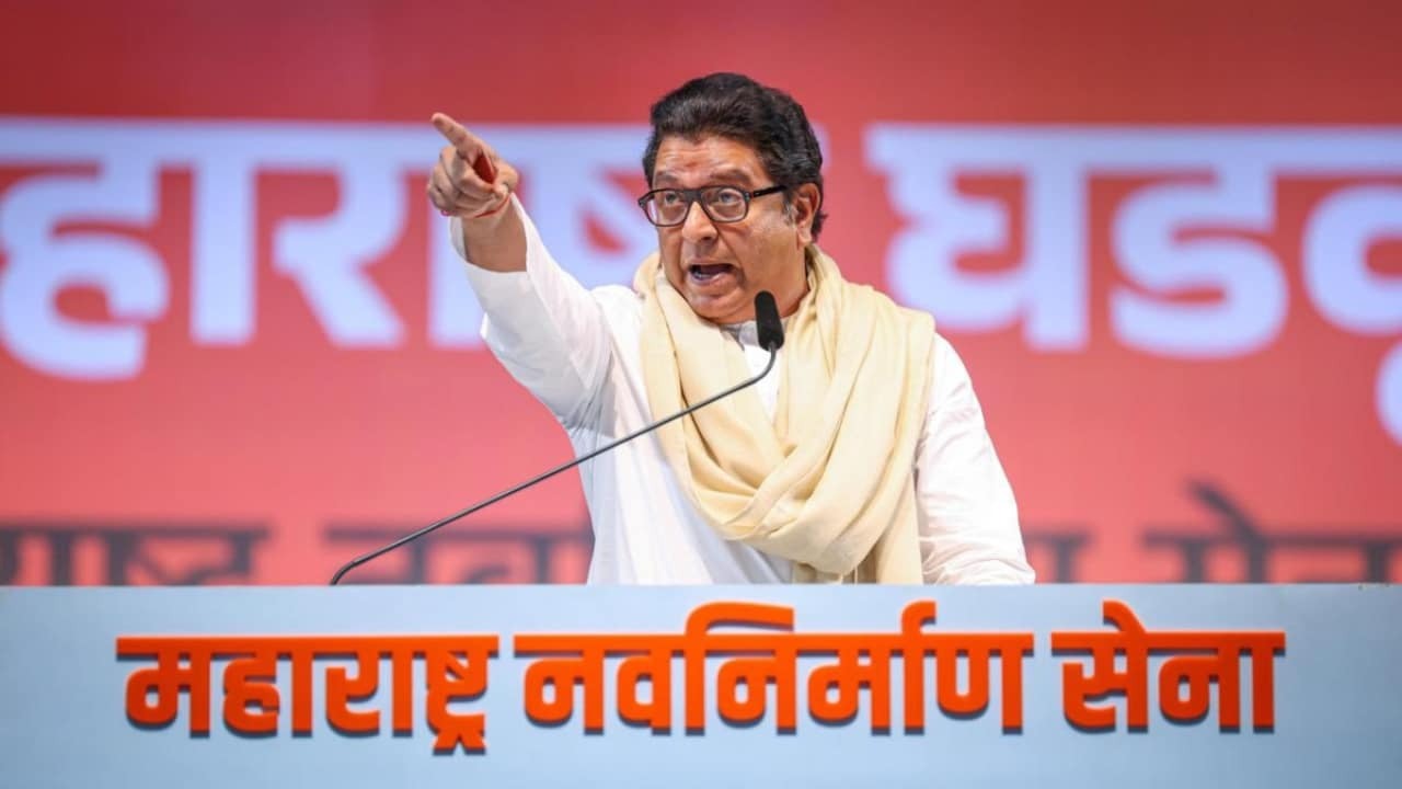 maharashtra major reshuffle in mns before bmc elections raj thackeray implements key changes1