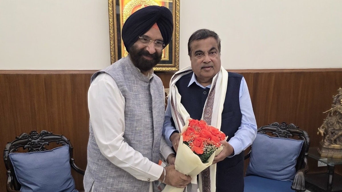 minister manjinder singh sirsa met nitin gadkari got nh 10 expansion plan approved2