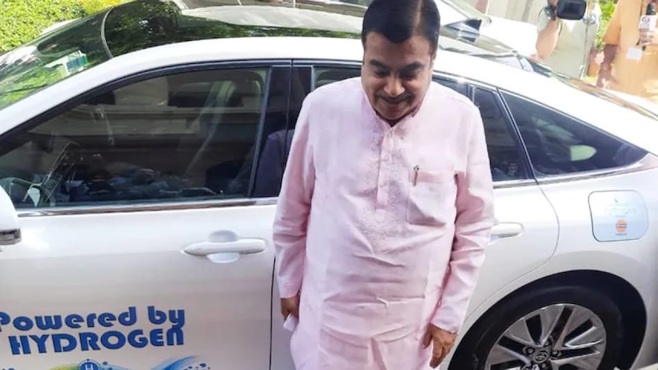 nitin gadkari travel in hydrogen powered vehicle running cost comparison with petrol car1