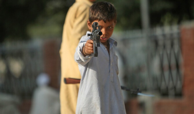 pakistan peshawar administration banned toy guns and firecrackers amid eid know reason behind this1