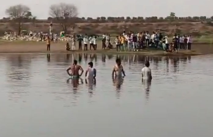 three boys drown in vatrak river in aravalli gujarat