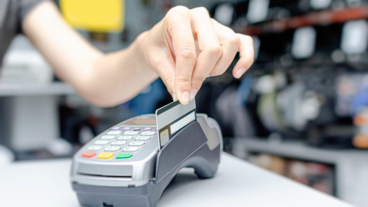 IT department takes action against those who use credit cards for other peoples payments a flurry of notices