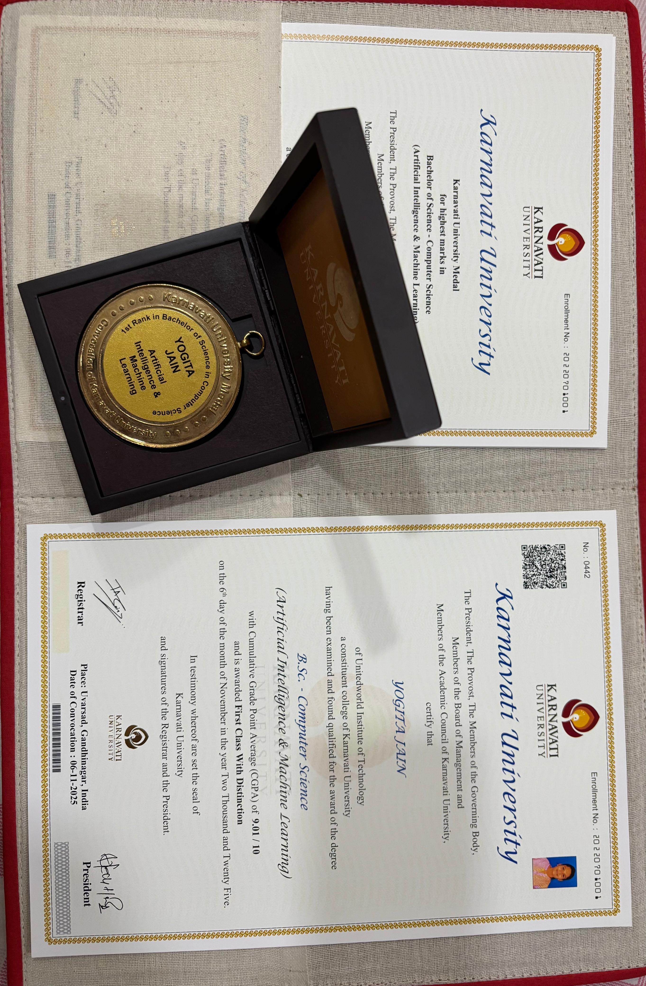 સિવાના નિવાસી દેવિકા જૈનને કર્ણાવતી યુનિવર્સિટી, અમદાવાદમાં ગોલ્ડ મેડલ મળ્યો 3 WhatsApp Image 2025 11 07 at 9.09.42 PM 1