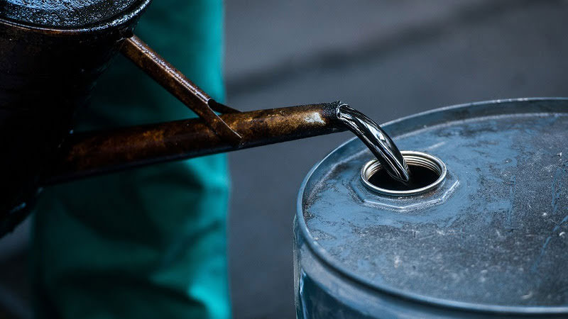 અમેરિકાના પ્રતિબંધોને કારણે રશિયાએ ક્રૂડ ઓઇલના ભાવમાં ઘટાડો કર્યો navsarjan sanskruti 3