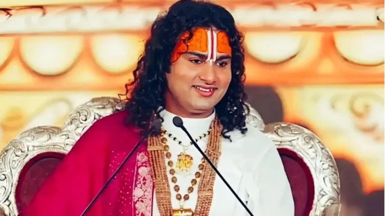 Comment case on women Complaint filed in court against storyteller Aniruddhacharya trouble increases