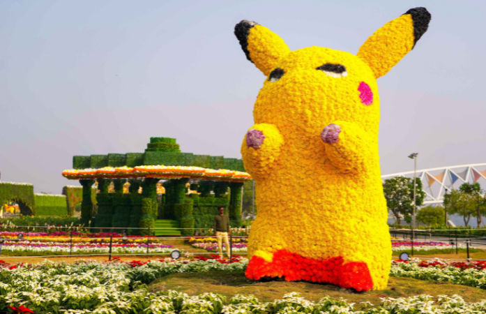 Flower Show 2026 in Ahmedabad Colorful flowers floral sculptures and grand decorations