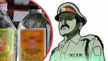 Open sale of liquor in Bhayavadar Police polite citizen warns with video