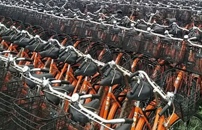 Saraswati Sadhana bicycle scam in Jamnagar Bicycles of poor students caught selling for Rs. 2500