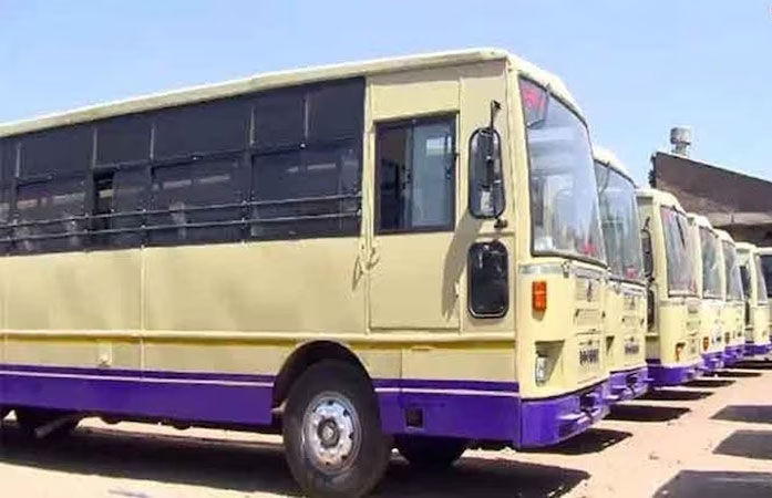 ‘Food on Bus service now available in ST buses pilot project to start from Ahmedabad