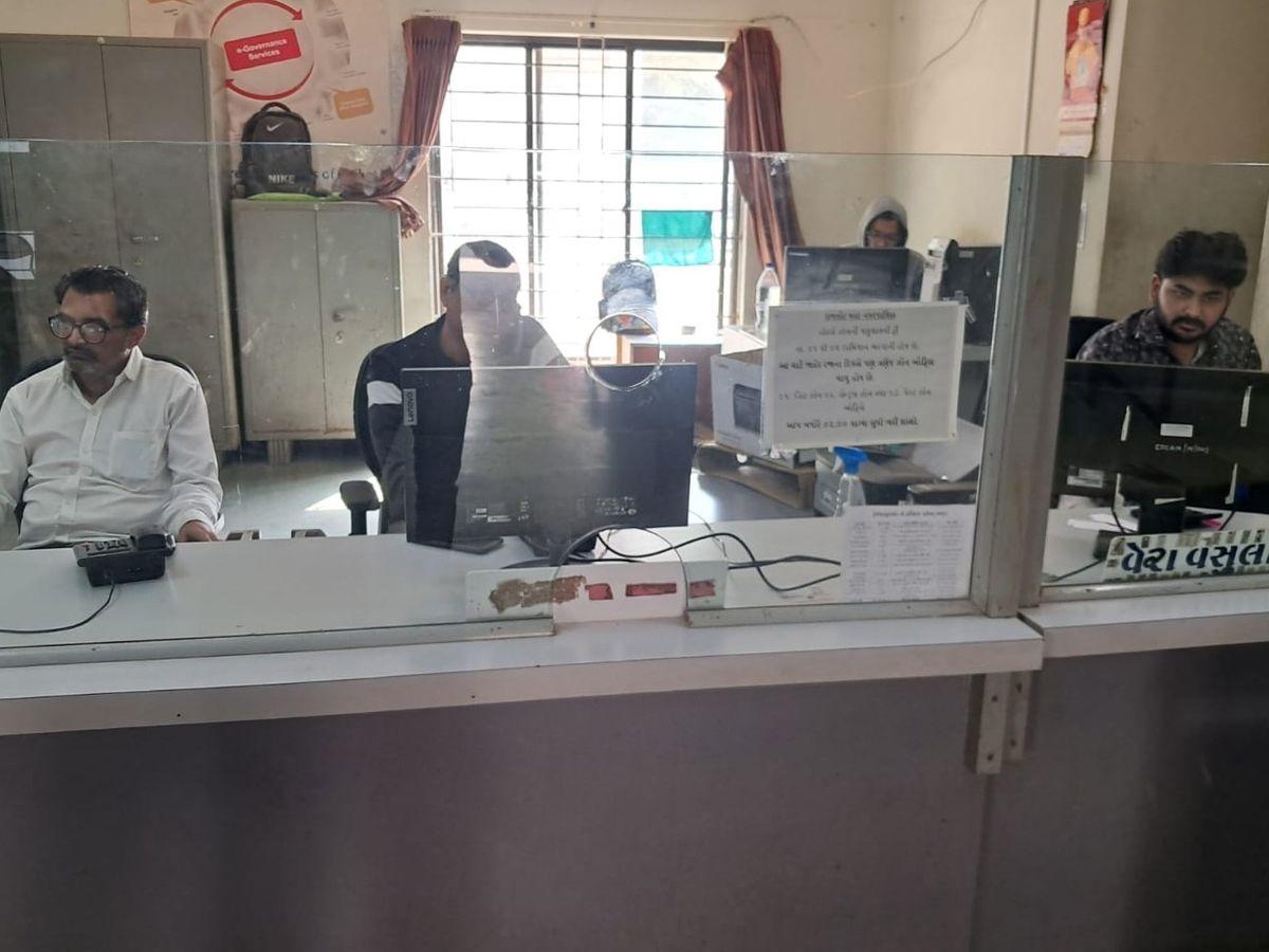 4.67 lakh complaints in Rajkot in 2025 drainage the highest dissatisfaction with municipal performance