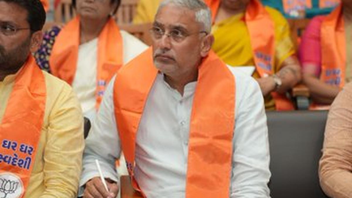 ગુજરાત ભાજપનું નવું સંગઠન જાહેર: ૧૦૬ સભ્યોની પ્રદેશ કારોબારીની જાહેરાત Gujarat BJPs new organization announced 106 member state executive announced