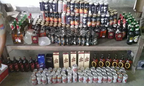 Liquor and beer worth Rs 83 lakh seized in Sola Aslali Bagodra near Ahmedabad