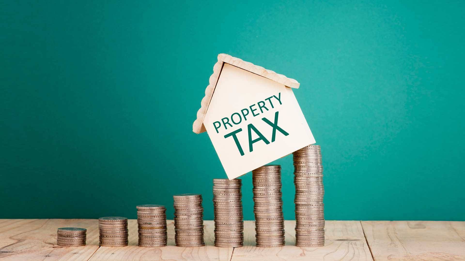 Rajkot Municipality strictly enforces tax collection seals 380 properties in a single day generates revenue of Rs. 4 crore