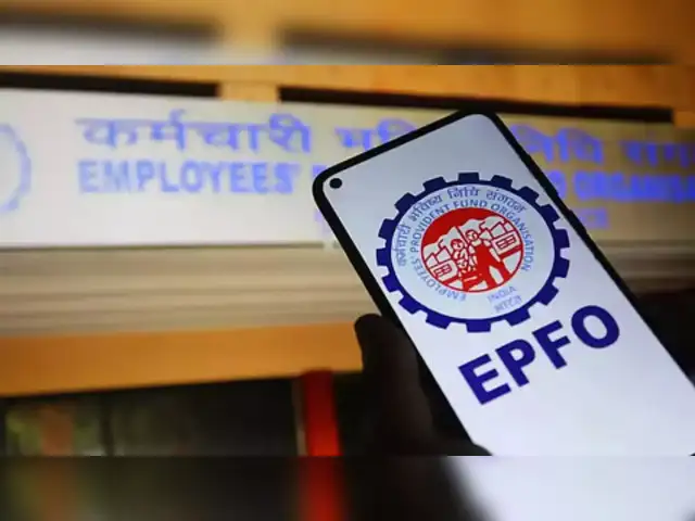 SC slams EPFO ​​salary cap issue orders Centre to take decision within four months