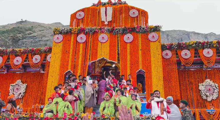 બદ્રીનાથ ધામના દરવાજા ૨૩ એપ્રિલે સવારે ૬:૧૫ કલાક ખોલવામાં આવશે – વિશેષ પૂજા અને વિધિ The doors of Badrinath Dham will be opened on April 23 at 615 am – special puja and rituals