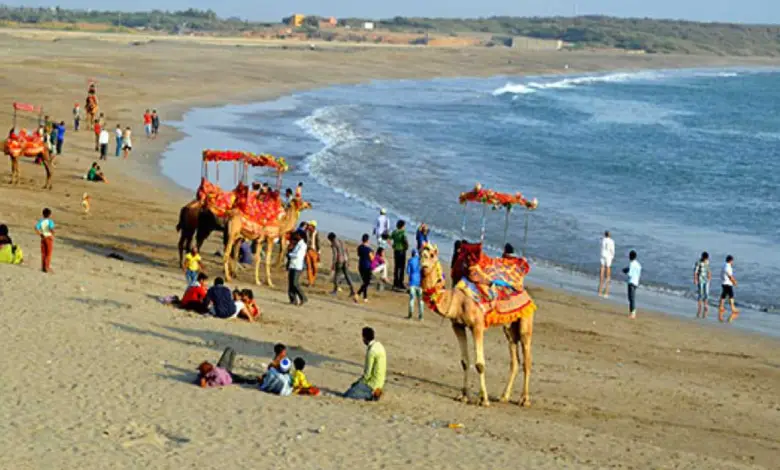 સુવાલી દરિયાકિનારે 9થી 11 જાન્યુઆરી ત્રિ-દિવસીય બીચ ફેસ્ટિવલ-2026, પ્રવાસીઓને મોજ-મજા Three day Beach Festival 2026 from January 9 to 11 on Suvali beach tourists will have fun